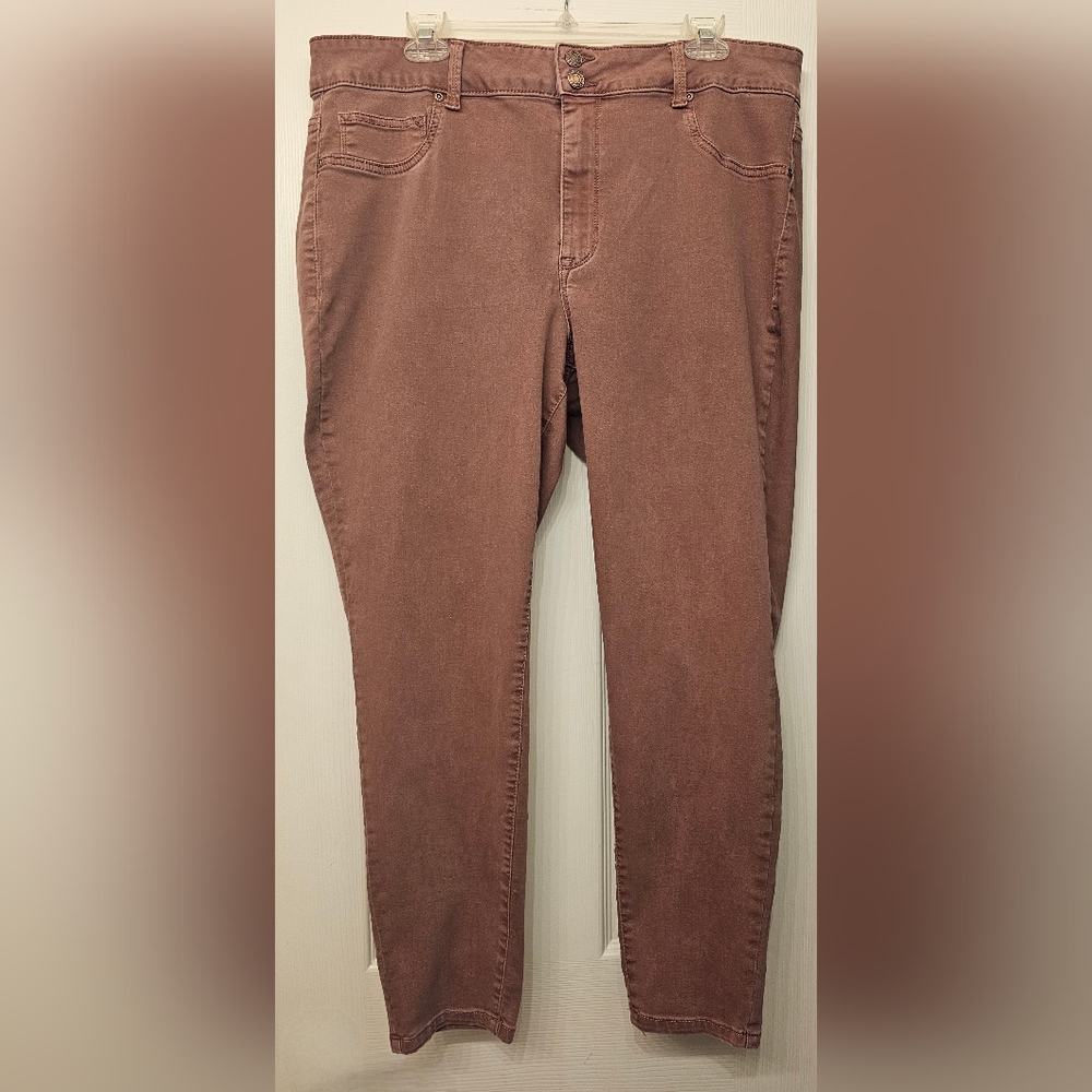 Maurices Women's Straight Leg High Rise Jeans